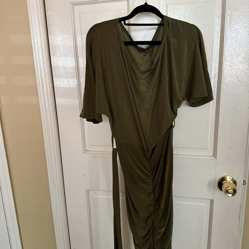 Elegant Olive Green Women's Dress